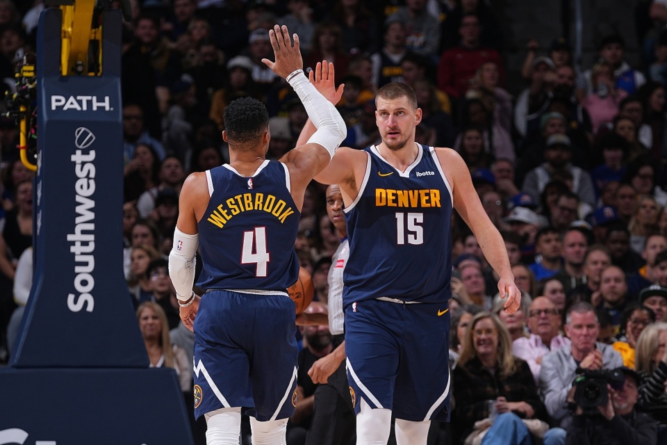 球队止住连